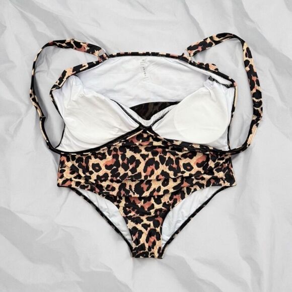 Leopard Print One-Piece Swimsuit SUUKSESS Leopard Women's Bathing Suit Swimsuit - Picture 3 of 8